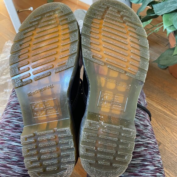 DR. MARTENS 11821 Women's Boot Patent Leather Combat Boots Black Size 7 - Picture 6 of 9